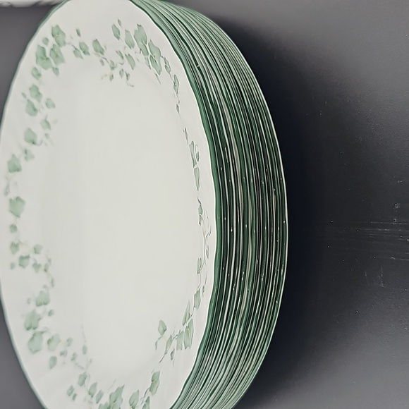 CALLAWAY Corelle by Corning Green Ivy 19-2217F - 10.25in Salad Plate - Picture 7 of 7